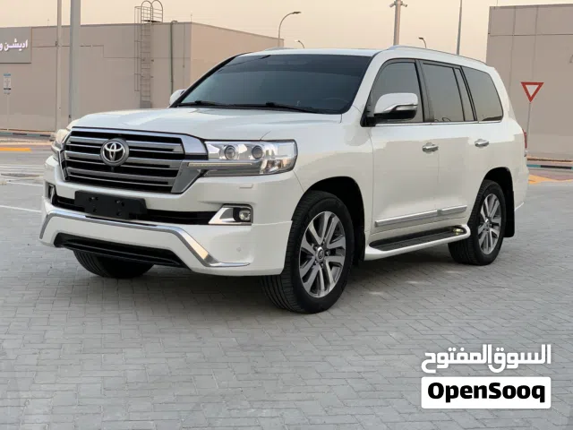 للبيع نوع: تويوتا لاند كروزر VXR V8 خليجي : خليجي الفطيم موديل: 2018