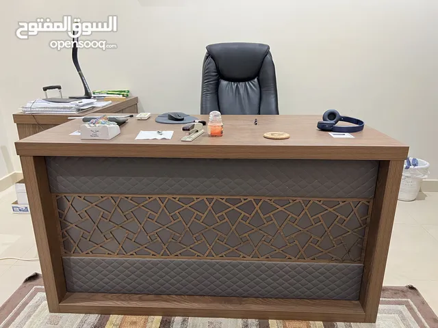 اثاث مكاتب للبيع : اثاث مكتبي : طاولات وكراسي : ارخص الاسعار في السعودية
