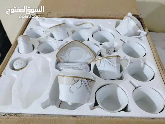 طقم مطبخ بورسلين ايطالي ماركة روزن بيرج 61قطعه