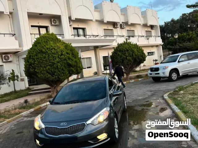 Kia k3 فورتي