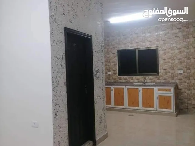 80 m2 3 Bedrooms Apartments for Rent in Zarqa Hay Ja'far Al-Tayyar