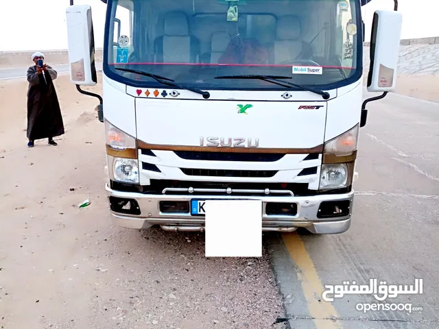 ايسوزو سوبر جامبو اكتروس