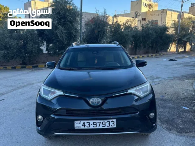 2018 تويوتا راف فور LE
