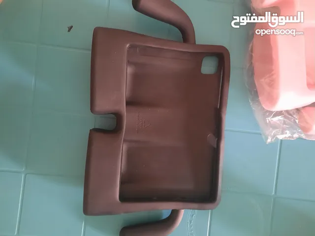 اغراض للبيع بسعر ممتاز يناسب الجميع ا وضعهم ممتاز ومنهم جديد وفي اكتر احذية للي بيريد يبعت واتس