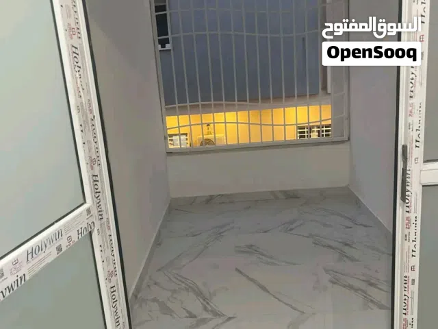 185 m2 3 Bedrooms Apartments for Sale in Tripoli Al-Serraj