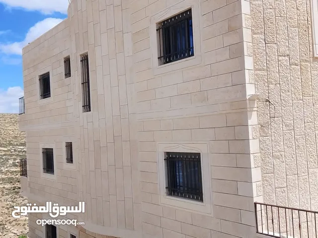 400 m2 More than 6 bedrooms Villa for Sale in Bethlehem Other