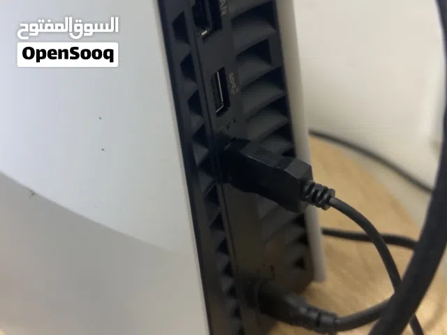 سوني فايف قسم بالله مافي شي خربان فيه