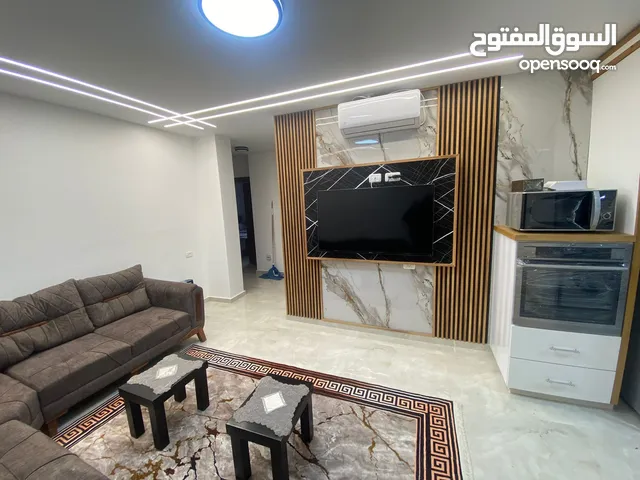 100 m2 2 Bedrooms Apartments for Rent in Ramallah and Al-Bireh Ein Munjid