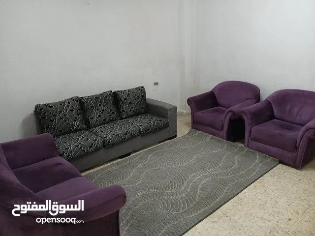 كنب مستعمل