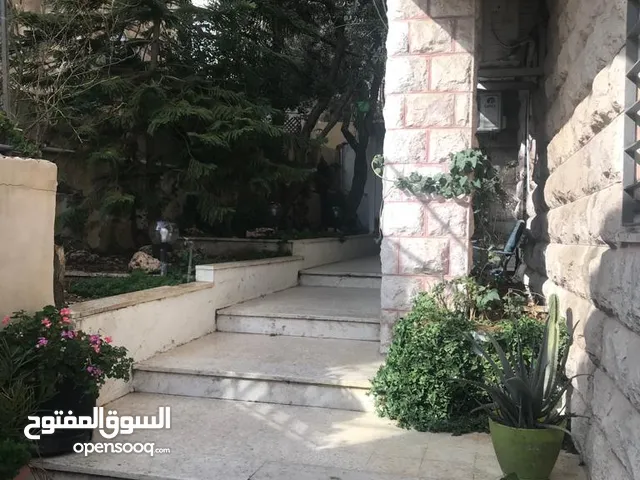140 m2 2 Bedrooms Apartments for Rent in Amman Jabal Al-Lweibdeh