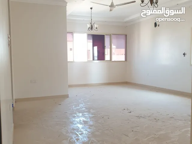 180 m2 3 Bedrooms Apartments for Rent in Muharraq Galaly