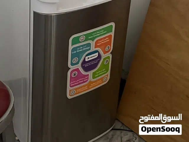 براد للبيع مستخدم كلشش قليل. سعر خاص
