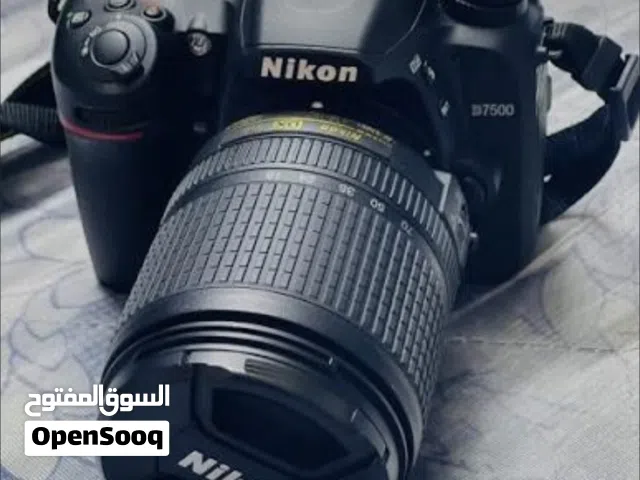 كاميرا نيكون 7500