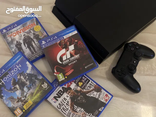Ps4 with Original box and Original controller