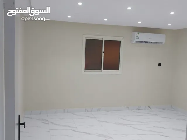100 m2 1 Bedroom Apartments for Rent in Al Riyadh Al Yarmuk