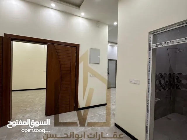 125 m2 2 Bedrooms Townhouse for Rent in Basra Baradi'yah