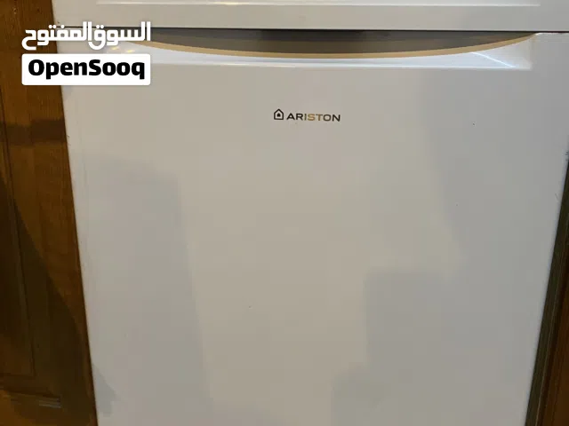 جلاية أريستون أصلية مستعمل نظيف للبيع