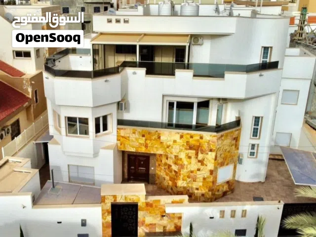 " فيلاتان فاخرة بتشطيب 5 نجوم – فرصة لا تُعوّض "