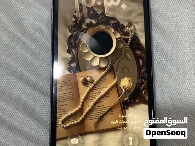 Apple iPhone 11 128 GB in Basra