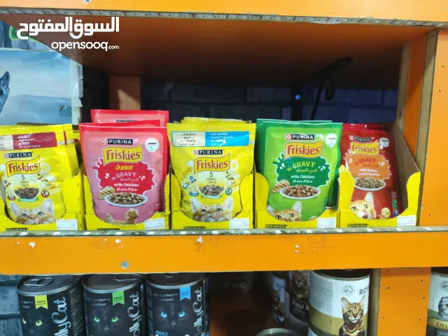 باوتز فريسكيس يتوفر منه جميع النكهات: مع البط، مع الديك الرومي، مع الدجاج، لحم السمك،