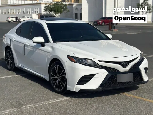 2019 تويوتا كامري SE