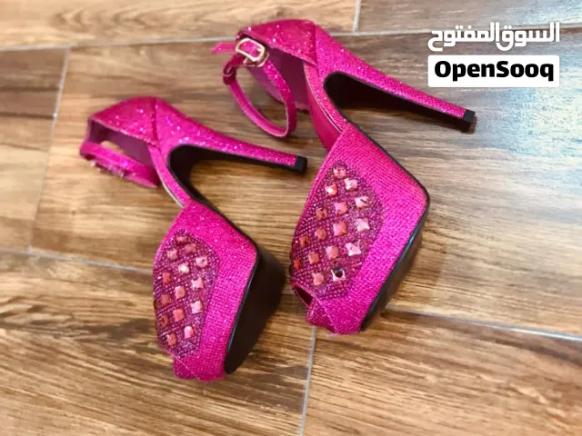 صندل جديد مقاس 37،38