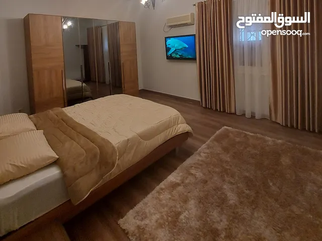 220m2 5 Bedrooms Apartments for Rent in Tripoli Zawiyat Al Dahmani
