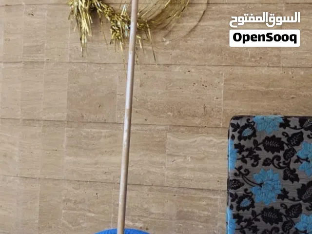 مكنسة حمام سباحة كالجديد