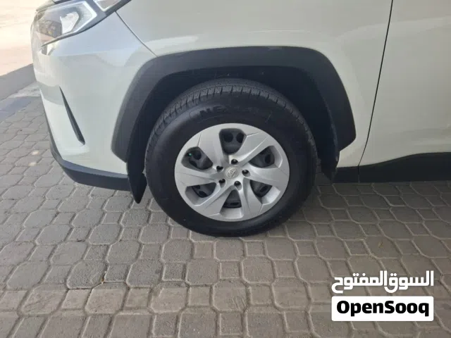 2021 Toyota RAV4 SUV for Sale - GCC Specs, Automatic, White, Good Condition