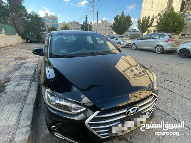 Sedan Hyundai in Amman