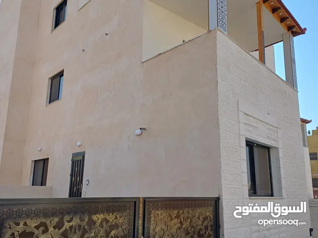 92 m2 4 Bedrooms Apartments for Sale in Aqaba Al Sakaneyeh 9