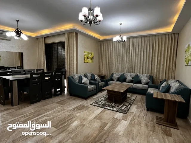 200 m2 3 Bedrooms Apartments for Rent in Amman Khalda