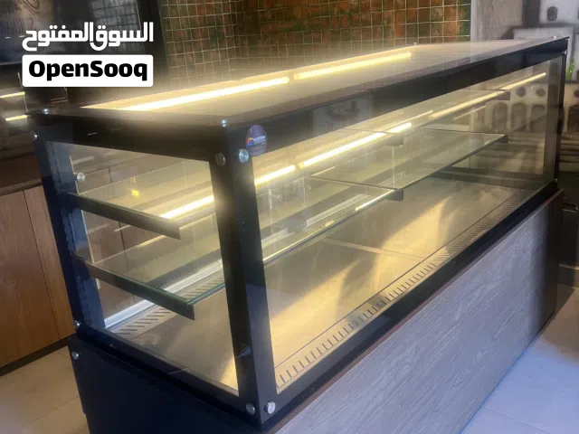 ثلاجه عرض حلويات