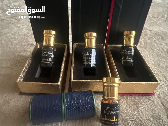 دهن عود فاخر من الهند مباشرة ذو جوده عاليه جدا حجم ربع توله