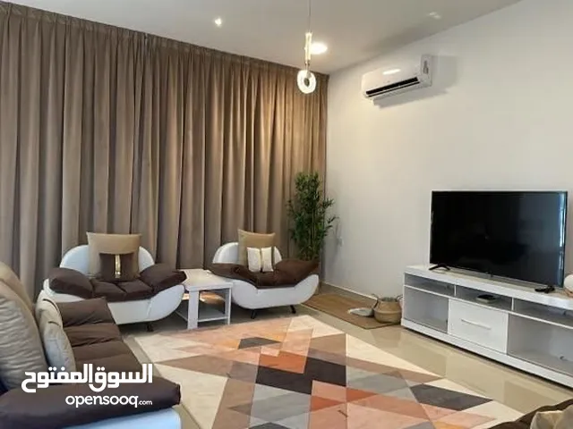 منزل طابقين مؤجر و يوجد عقد إيجار باقي التفاصيل ف الوصف للبيع بدون الأثاث !