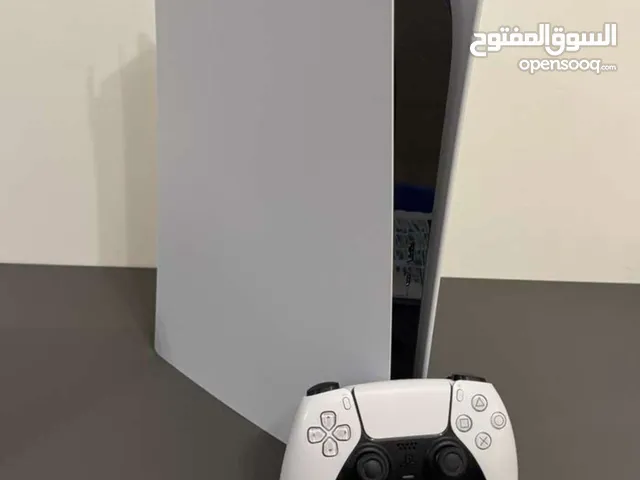 بلايستيشن 5 ‏Ps4 digital شبه جديد قابل بشي بسيط جداً