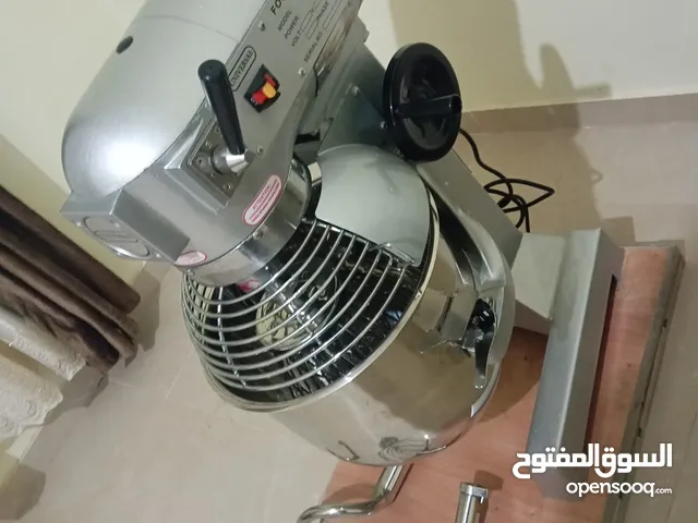 معدات مخبز ومعمل حلويات للبيع