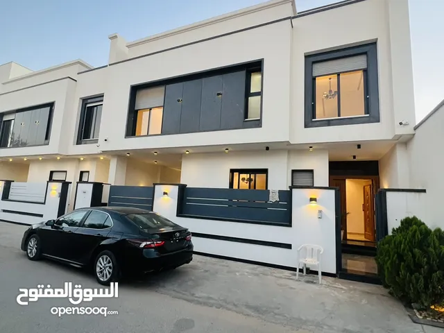 1 m2 5 Bedrooms Villa for Sale in Tripoli Al-Sabaa