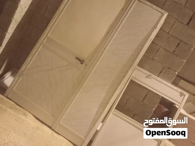 باب المونيوم