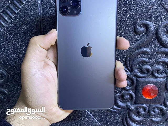 Apple iPhone 11 Pro Max 256 GB in Basra