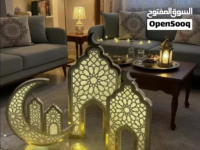 طقم الفانوس الثلاثي – خشب مع أكريليك  تصميم شرقي راقي يضيف لمسة فخامة ودفء لأي مكان