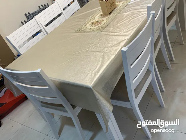 8 seater white dining table with chair