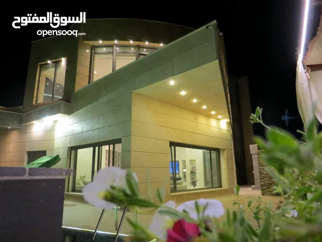 1140 m2 More than 6 bedrooms Villa for Sale in Amman Khalda