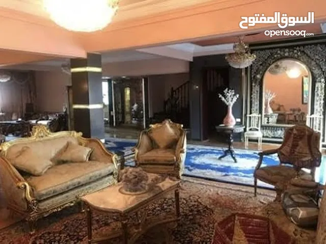 400 m2 4 Bedrooms Apartments for Sale in Giza Agouza
