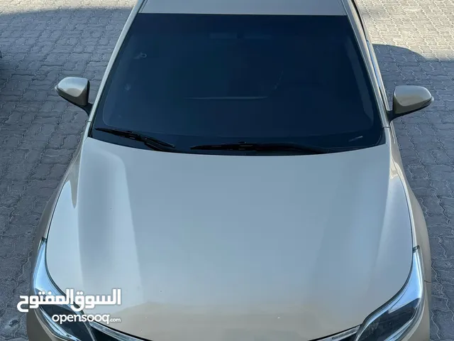 Used Toyota Avalon in Dhofar