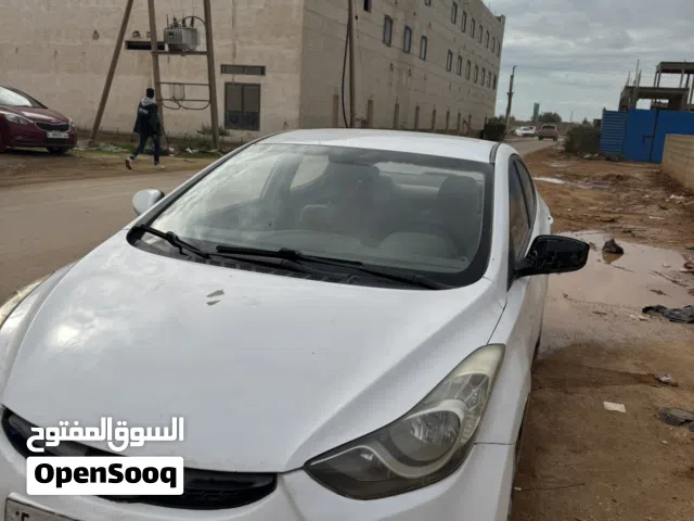 Used Hyundai Elantra in Benghazi