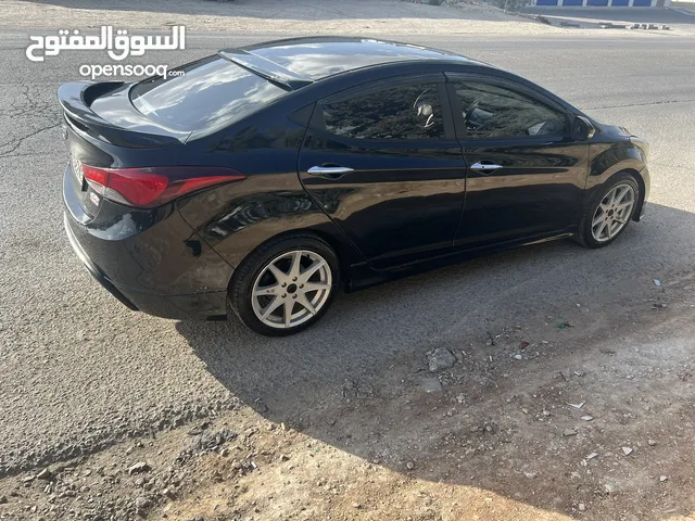 Used Hyundai Elantra in Amman