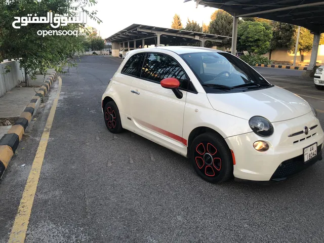فيات 500 كهربائية بالكامل موديل 2016 ممشى 80 الف كيلو فقط مالك واحد بحاله الوكاله