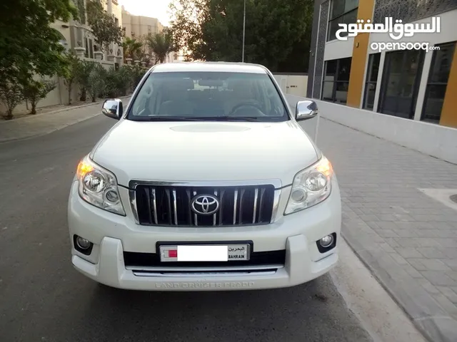 TOYOTA PRADO 2.7 L V4 # 2010 MODEL # 8 SEATER # WELL MAINTAINED # URGENT SALE