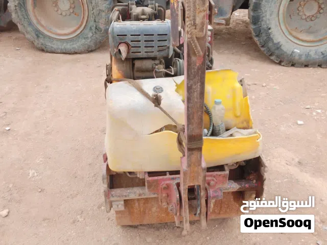 مطلوب حادلة صغيرة وخباطة للبيع